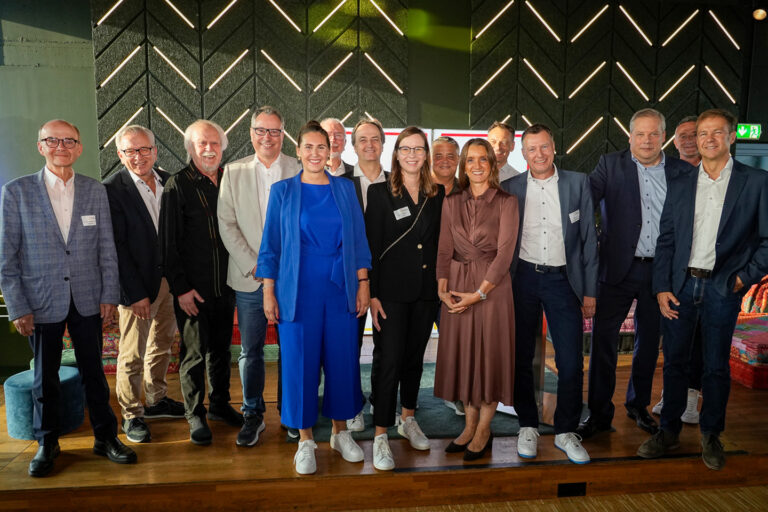Gruppenbild der DTVP anlässlich der Summerlounge Veranstaltung 2025