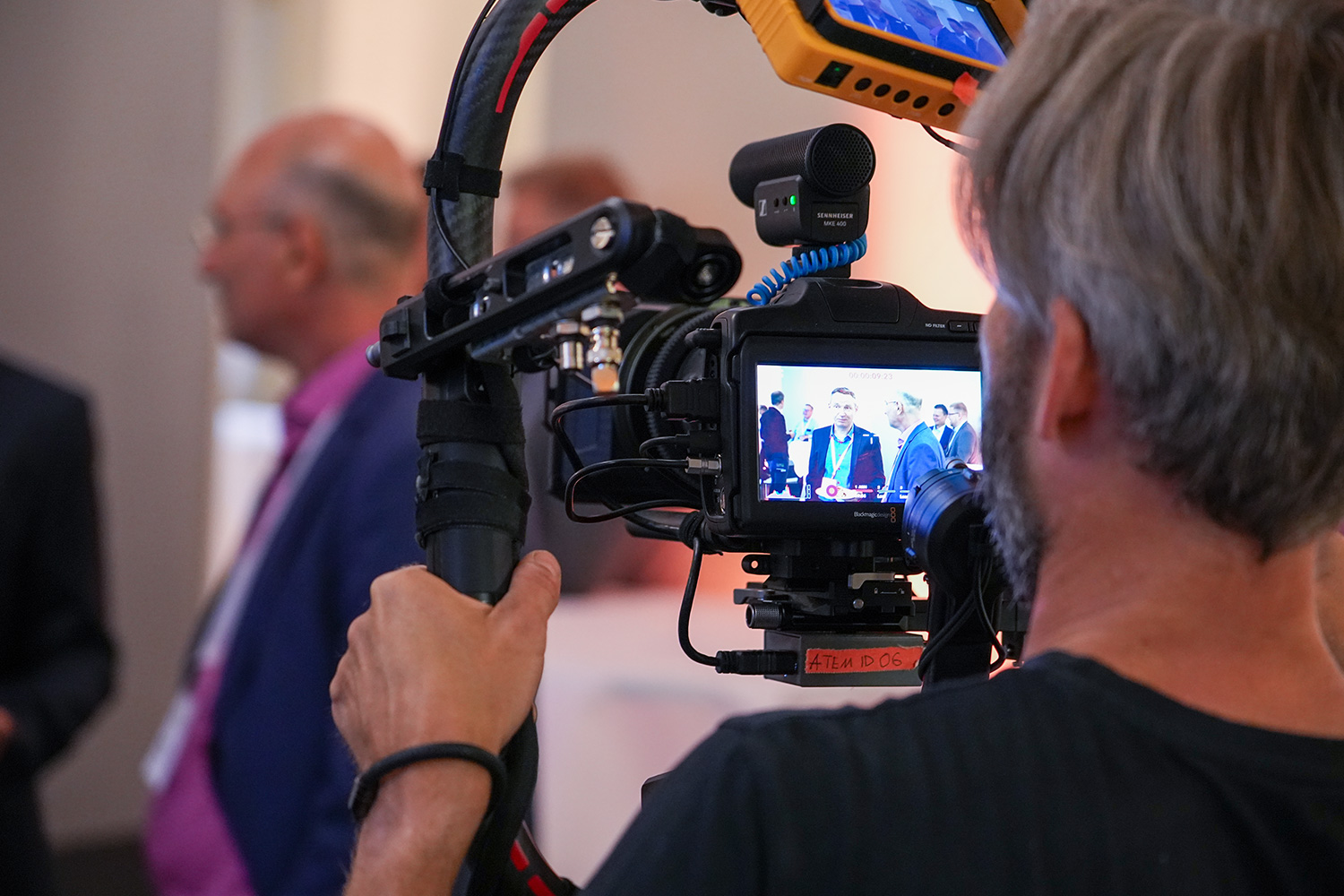 Kameramann filmt MIP#6 in Berlin für die DTVP