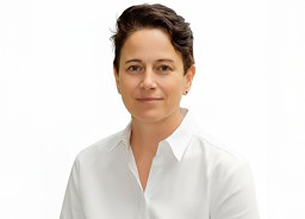 Portrait von Daniela Hansjosten